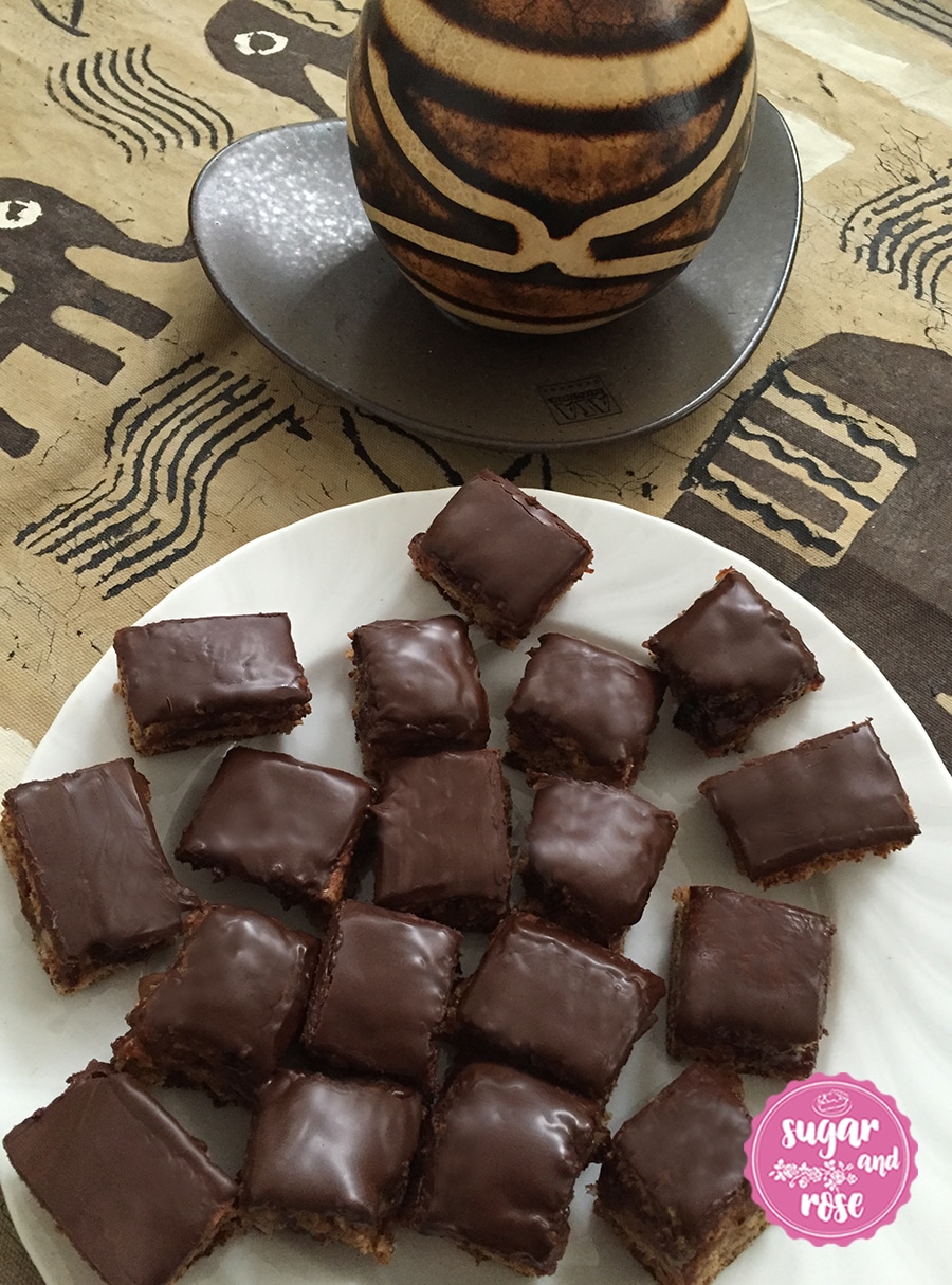 Kekse und Weihnachtsbäckerei: gefüllter Lebkuchen