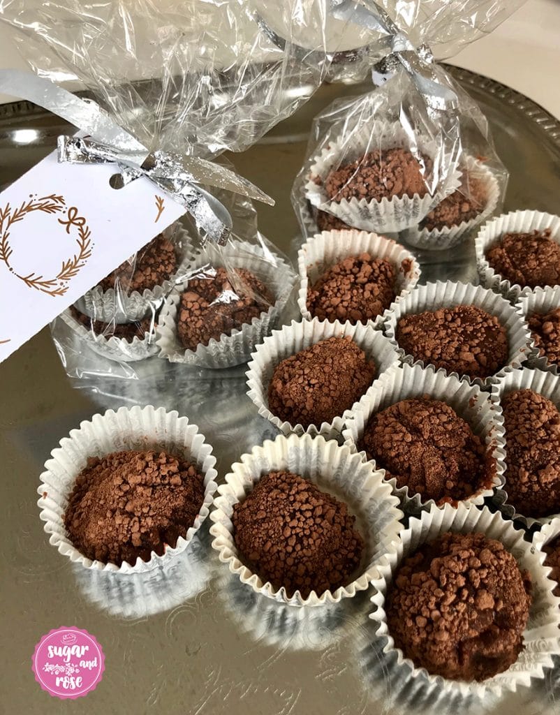 Kekse und Weihnachtsbäckerei: Schokoladentrüffel