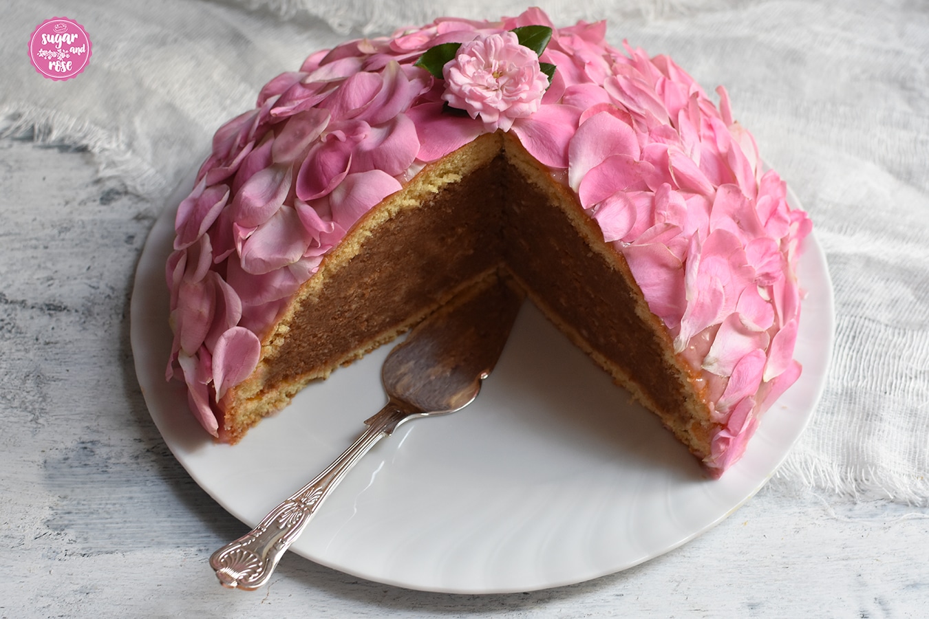 Rosen-Punschkuppel-Anschnitt2