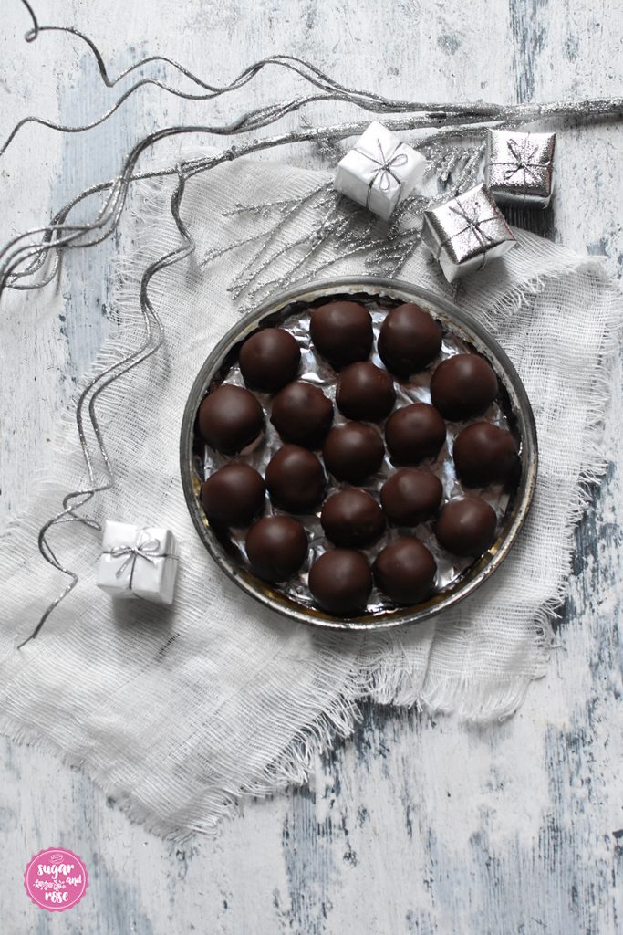 Kekse und Weihnachtsbäckerei: Maronikugeln