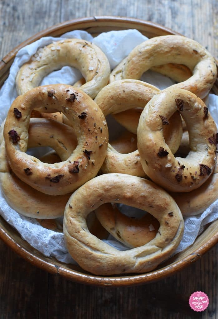 Fastenbeugel in Körbchen