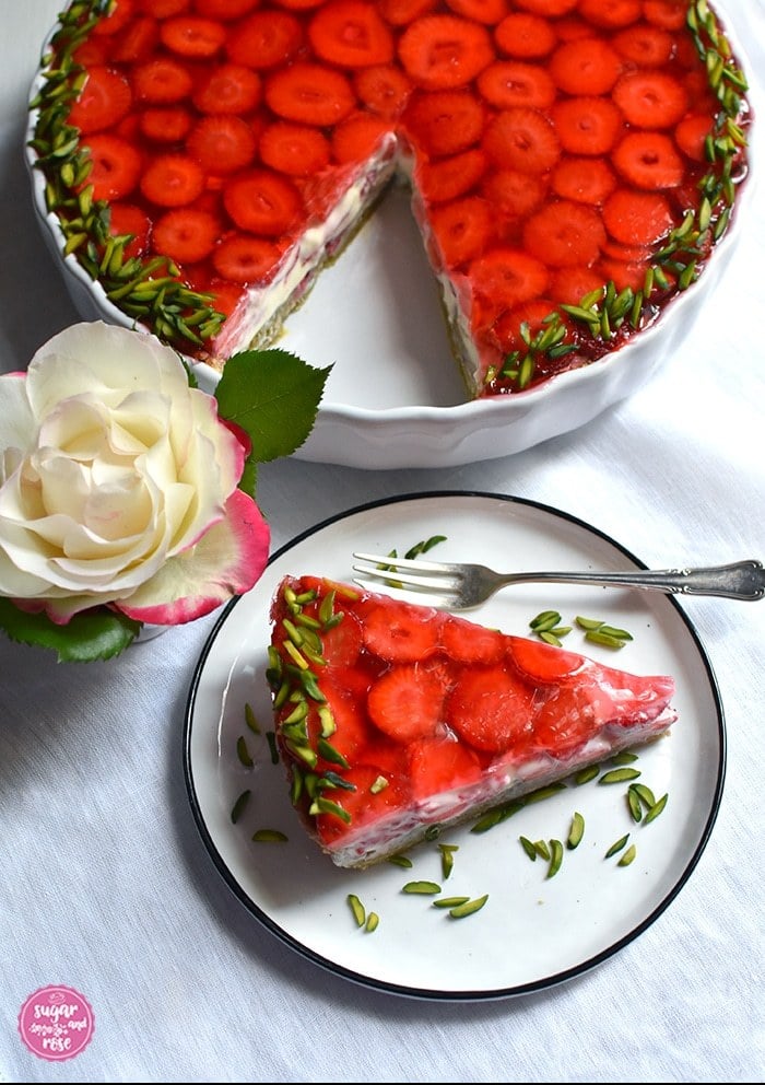 Erdbeer-Frangipane-Tarte-Stück