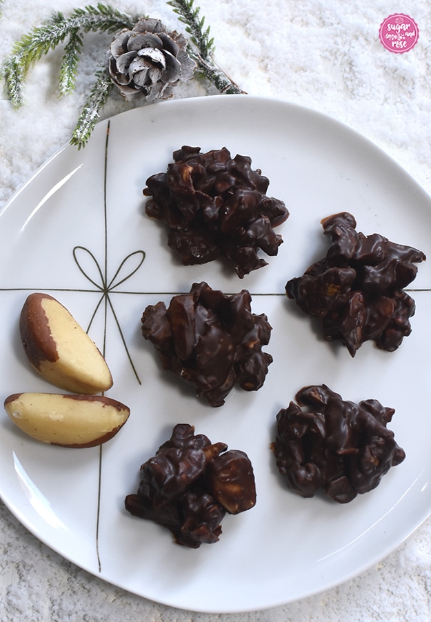 Kekse und Weihnachtsbäckerei: Schoko-Nuss-Splitter mit Kardamom