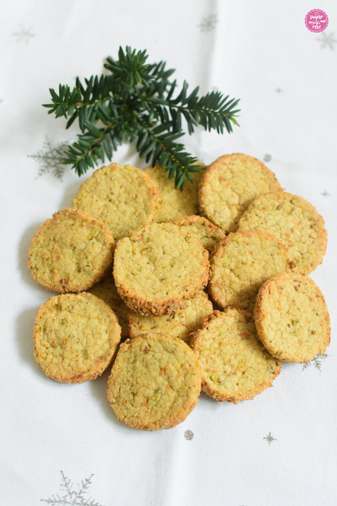 Kekse und Weihnachtsbäckerei: Pistazien-Heidesand