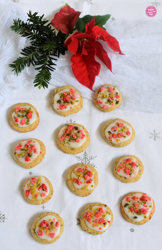 Kekse und Weihnachtsbäckerei: Pistazienkekse