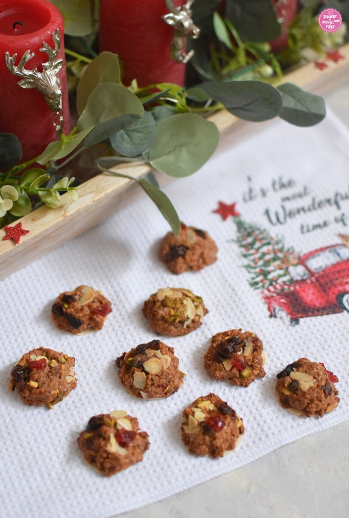 Kekse und Weihnachtsbäckerei: Lebkuchenbusserl